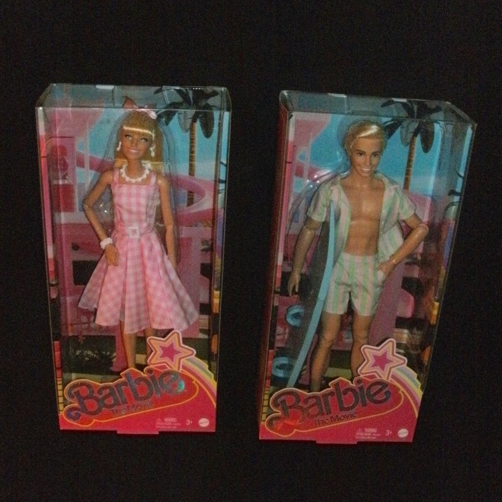 NWT SET ~ BARBIE LAND MOVIE DOLL Margot Robbie Gingham Dress & KEN Beach Outfit